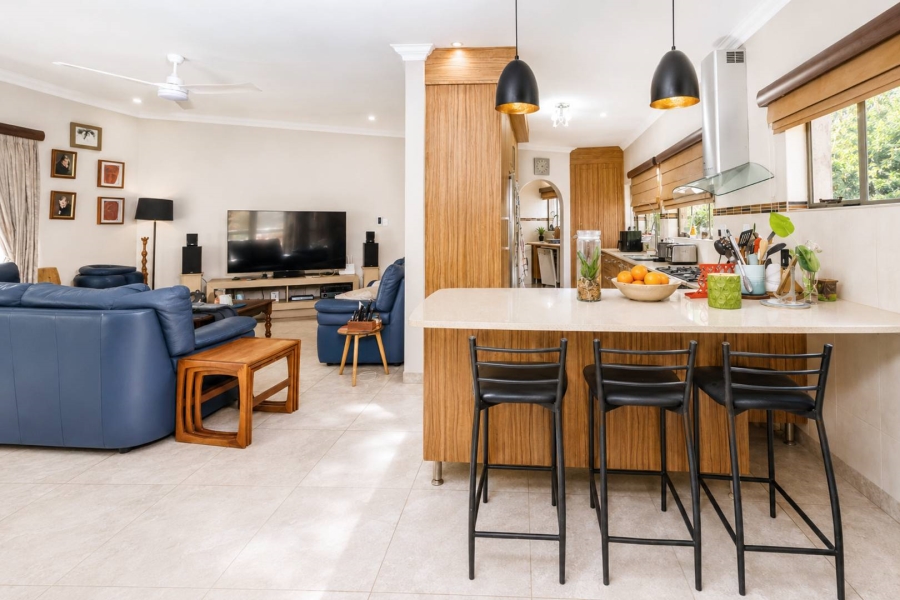 4 Bedroom Property for Sale in Ifafi North West